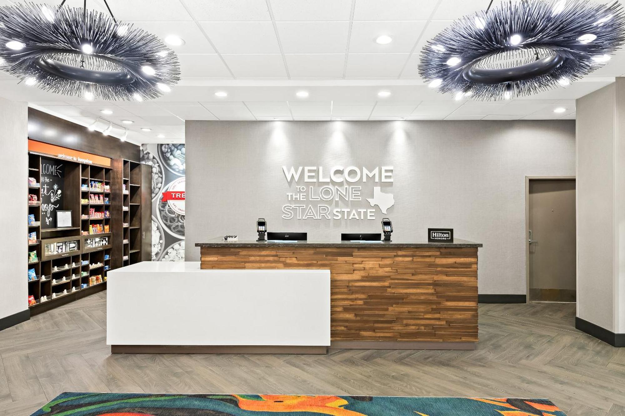 Hampton Inn Longview Buitenkant foto